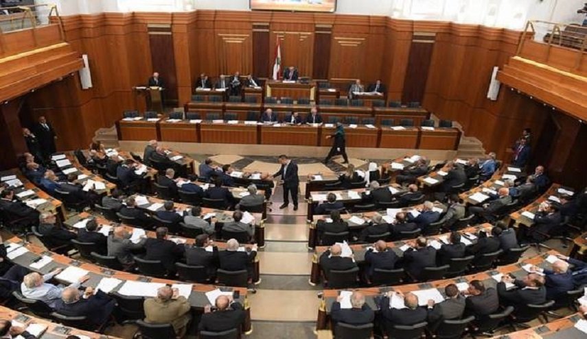 أسبوع حساس على اللبنانيين.. جرس الإنذار قرع على جبهتين!