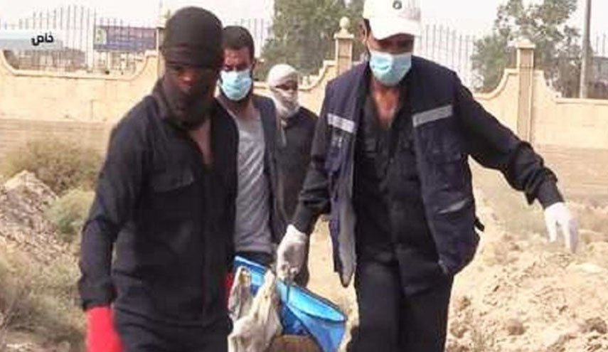العثور على 200 جثة في مقبرة جماعية في الرقة السورية