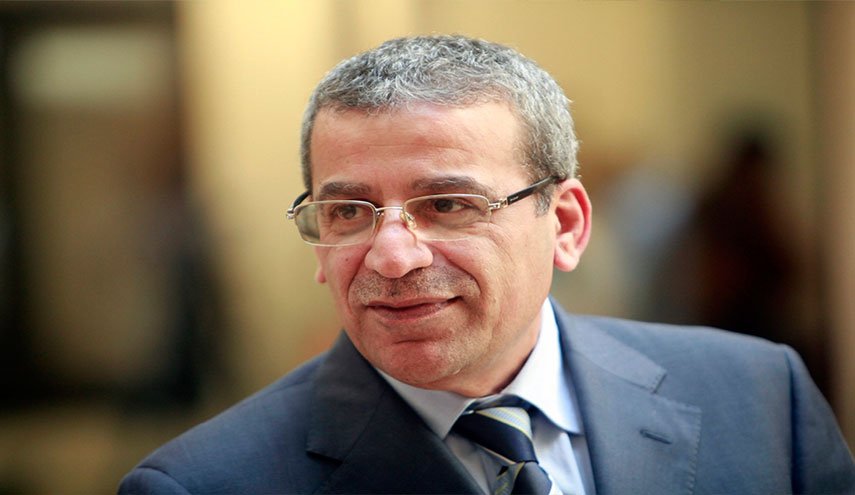 بزي:بري له دور في ترسيخ الاستقرار وجمع الفرقاء