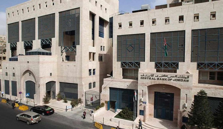 رسالة صادمة من البنوك الاردنية الى العملاء