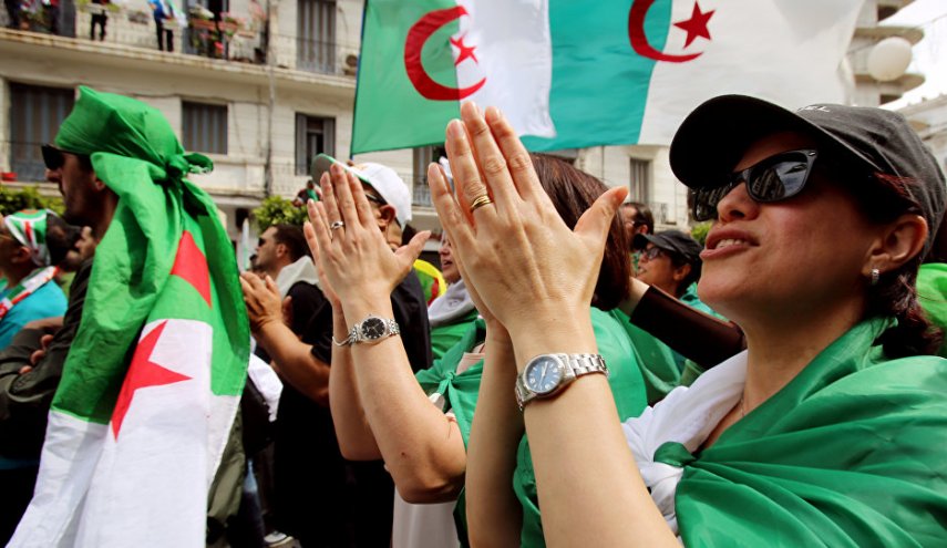 ما بعد مبادرة الرئيس... هؤلاء يقودون الحوار الوطني في الجزائر