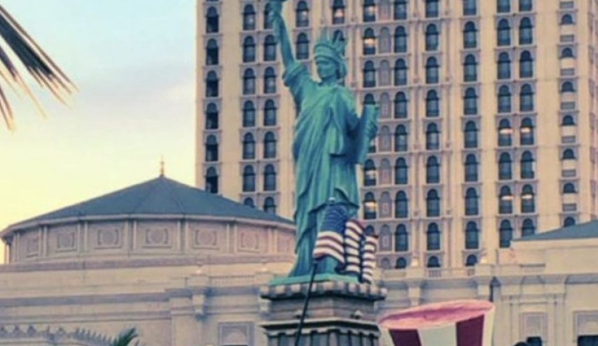 دعوة لتحطيمه : بعد 14 قرن يعود هبل الى بلاد الحرمين 