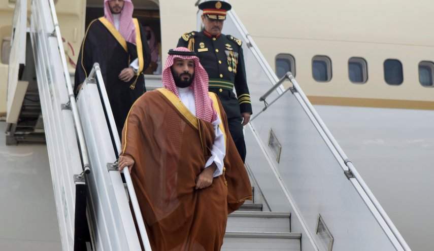 مجتهد يفجر مفاجأة صادمة عن 'فريق طيران' ابن سلمان