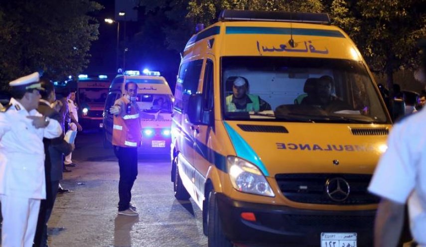 جريمة بشعة تهز الفيوم بمصر .. أب يهشم رؤوس زوجته وأطفاله