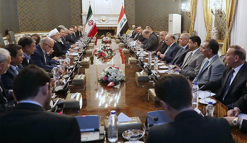 روحاني يؤكد على استمرار نهج تعزيز علاقات طهران وبغداد