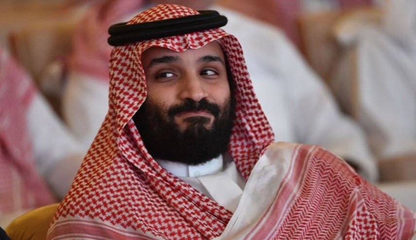 إهانة كبرى من شيخ قطري لابن سلمان: من حقه حماية '....' !!
