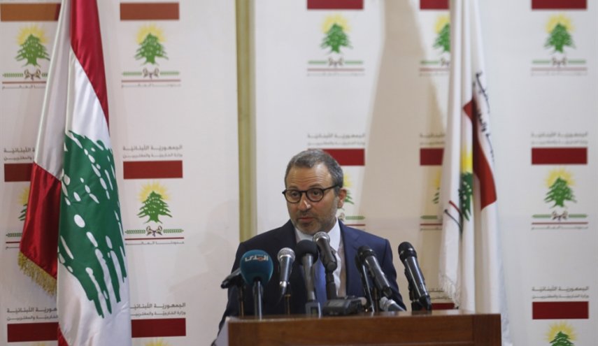 الانقسام الحاد في الساحة الداخلية اللبنانية