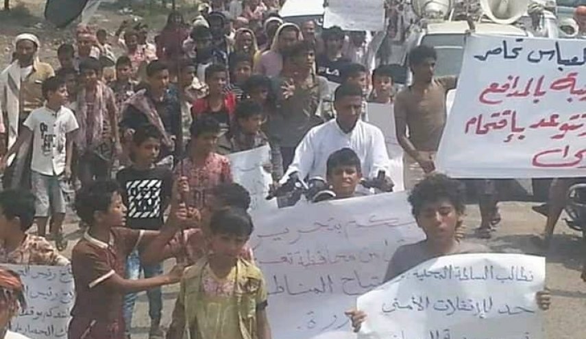 تعز تنتفض ضد مليشيات مدعومة من الامارات