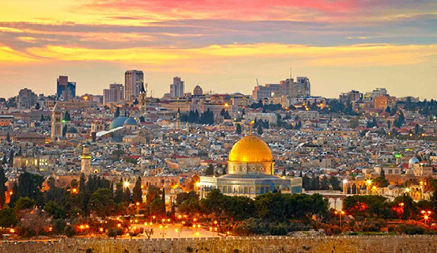 ماذا تعني لك فلسطين .. معركة محتدمة على تويتر+صور