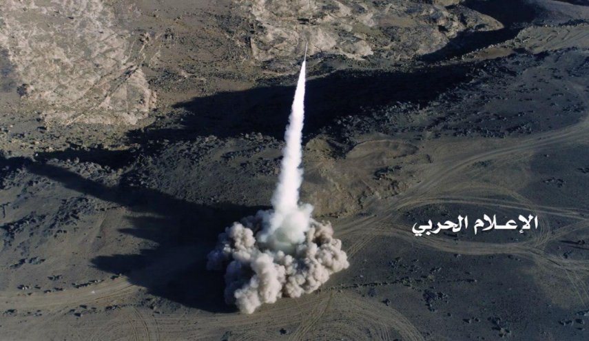 استهداف تجمعات الجيش السعودي بصاروخ باليستي غرب عسير