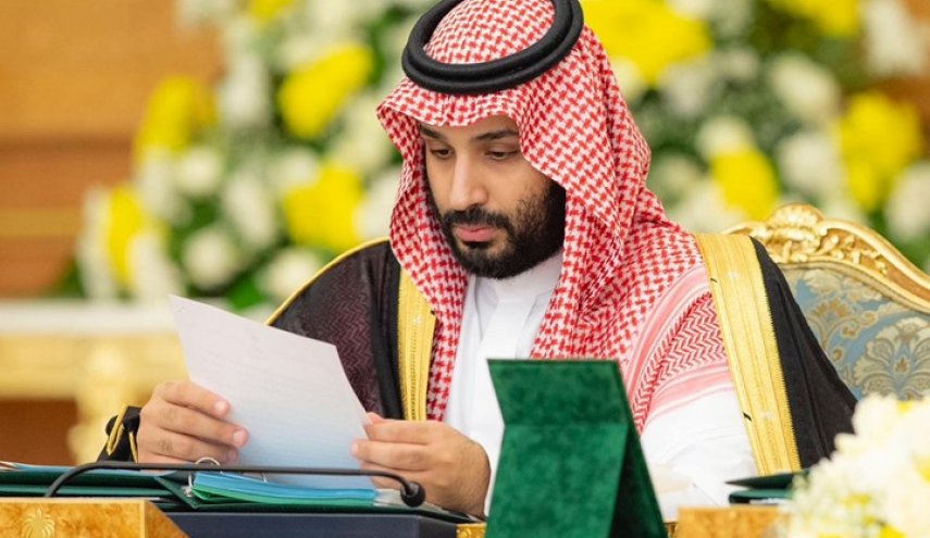 لا أحد بمأمن.. كيف تعجل الرياض بتصيد معارضيها؟