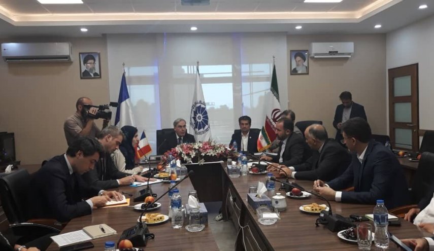فرنسا: يجب انتفاع ايران من الفوائد الاقتصادية للاتفاق النووي