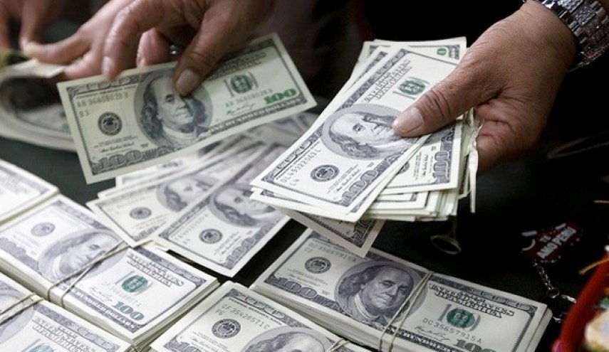 اسعار الدولار والذهب تحلق عاليا في سوريا