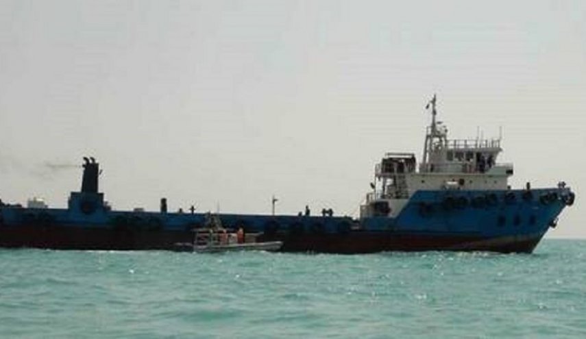 عراق ارتباط با شناور حامل سوخت قاچاق را رد کرد