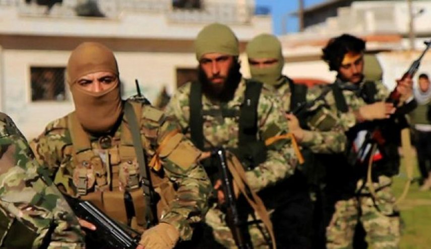 فصيل مسلح يقدم لتركيا 14 الف مقاتل لبدء عملية شرق الفرات 