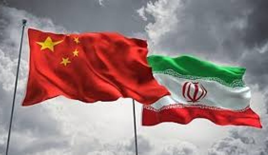 پکن: به خرید نفت از ایران ادامه می‌دهیم
