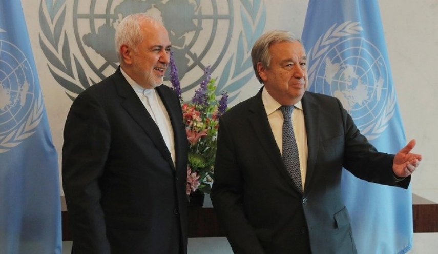 ايران: فرض الحظر على ظريف يتعارض مع القوانين الدولية

