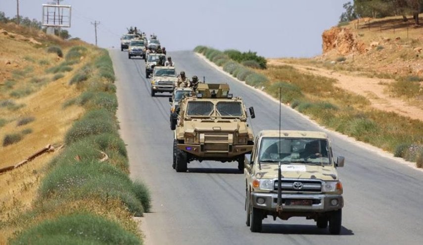 جيش حفتر يوقف عملياته العسكرية بطرابلس ويحدد الفترة متوعداً
