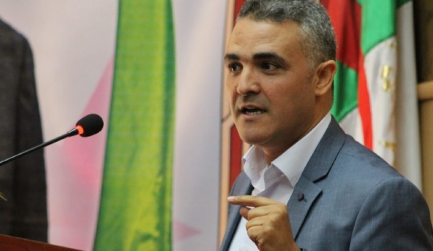 جبهة التحرير تنفي تعطيل الحوار الوطني وتحذر من تمديد الأزمة الجزائرية