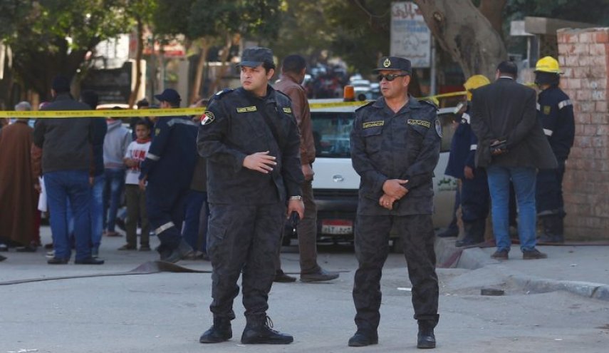مصري يقتل شخصين لأنه فشل في الإصلاح بينهما!