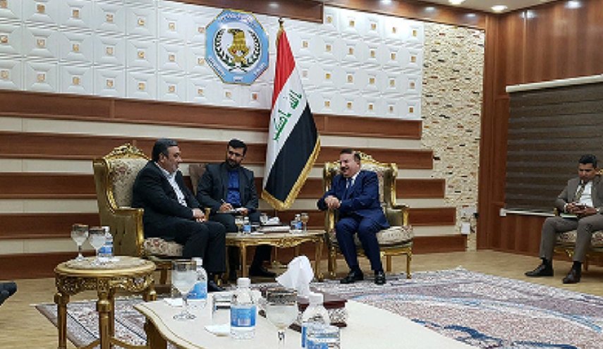 قائد الامن الداخلي الايراني يلتقي وزير داخلية العراق