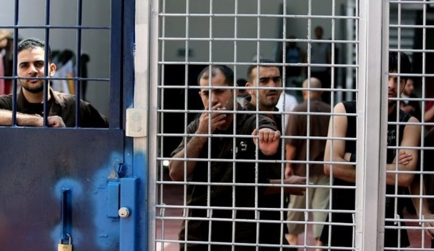  700 أسير فلسطيني مريض ويتعمد الإحتلال إهمال أوضاعهم