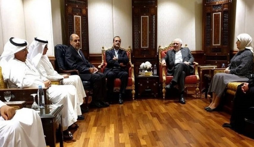 من الكويت..ظريف يؤكد ضرورة التعاون بالخليج الفارسي