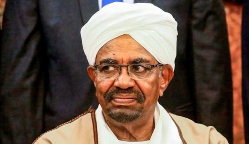 البشير يكشف أسرار 