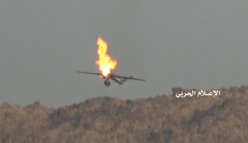 الدفاعات الجوية اليمنية تسقط طائرة أمريكية 


