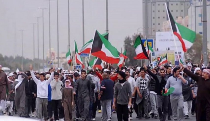 الكويت... معتقلو البدون يضربون عن الطعام