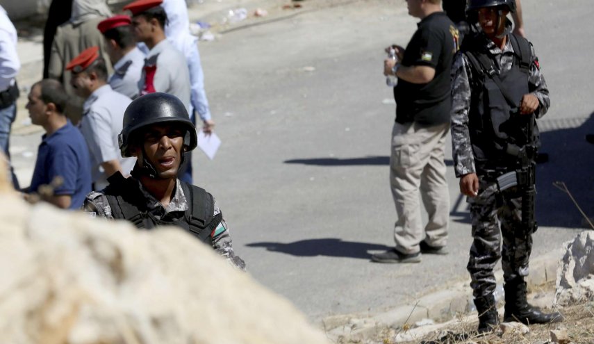 تفاصيل اطلاق النار على حافلة في البترا الاردنية