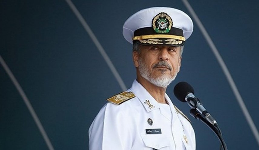الادميرال سياري: بامكاننا مرافقة السفن اينما اقتضى الامر