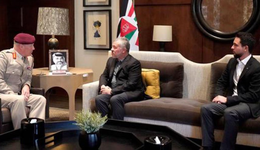 ملك الاردن يستقبل كبير مستشاري وزارة الدفاع البريطانية 