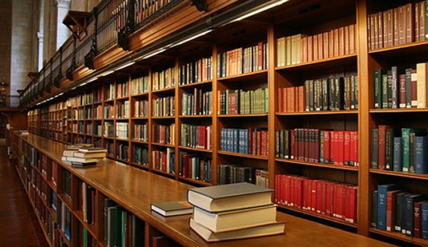 العراق يعيد للكويت 42 ألف كتاب صادرها صدام!