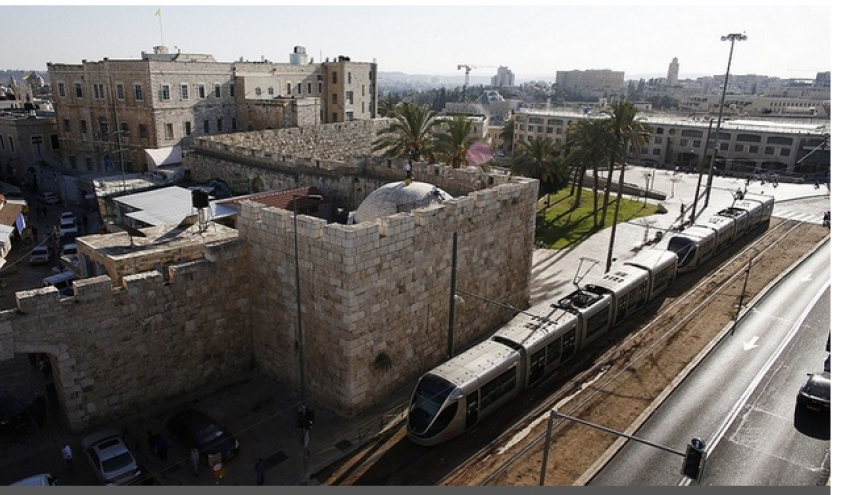 قلق فلسطيني من ’ترام القدس’ 
