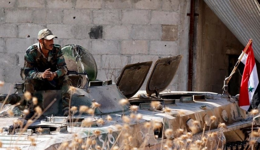 اصابة 4 عسكريين سوريين بانفجار عبوة ناسفة بريف درعا الغربي
