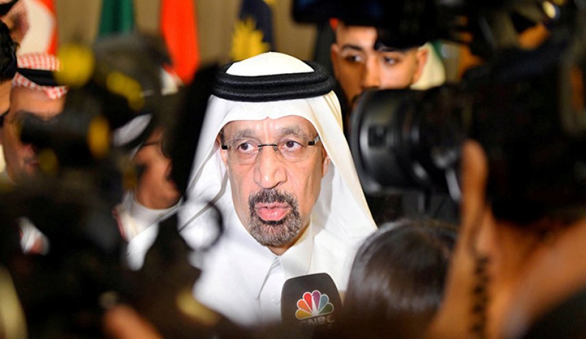 ماذا قال الفالح عن استبداله بالاخ غير الشقيق لابن سلمان