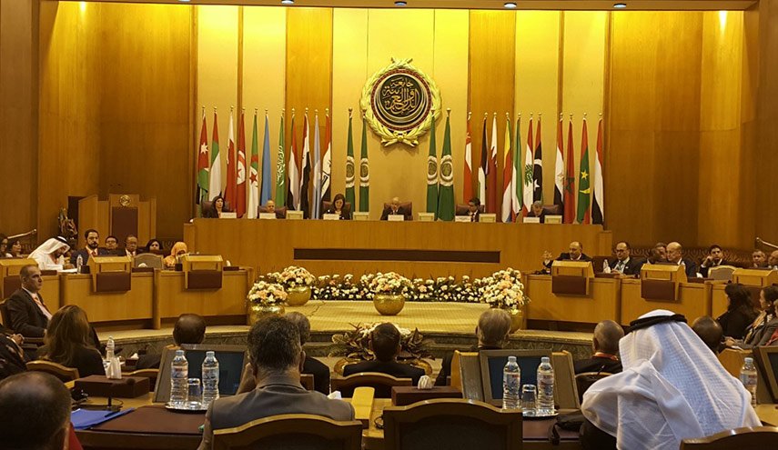 العراق يدعو الجامعة العربية إلى إعادة عضوية سوريا