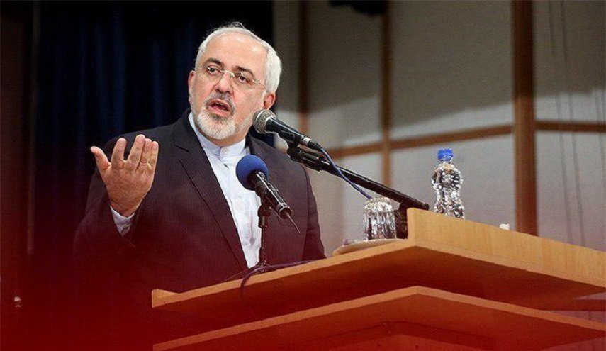 ظريف: على المحتلين الإقرار بالهزيمة ومغادرة أفغانستان فورا