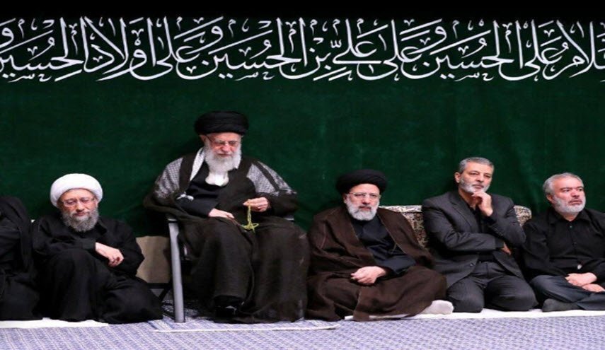 اقامة الليلة الثالثة لمجالس العزاء بحضور قائد الثورة