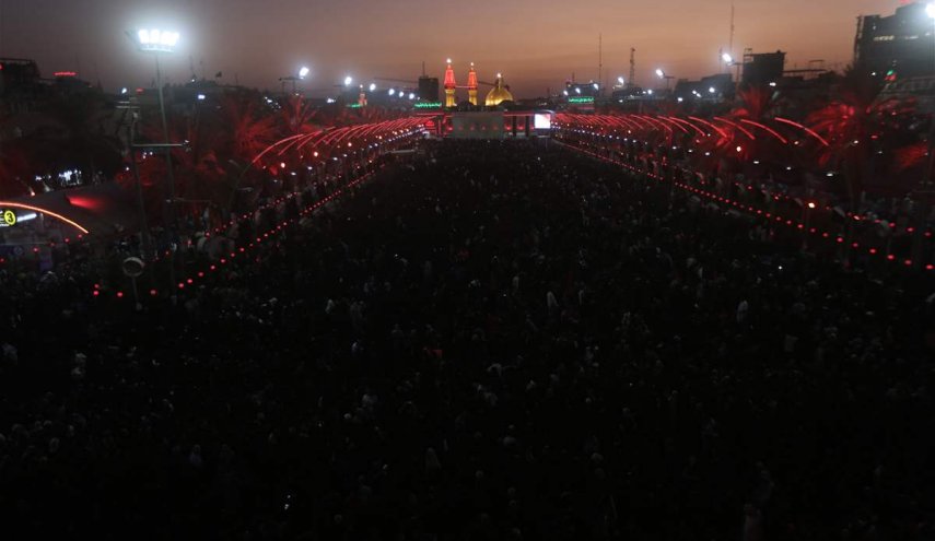 بالصور.. ليل عاشوراء في كربلاء
