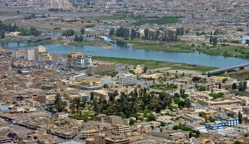 أكبر قائمة لتجميد أموال 100 عراقي... شاهد 