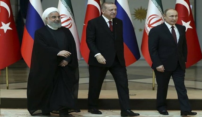'ترويض' مرتقب لموقف تركيا حول ادلب عشية القمة