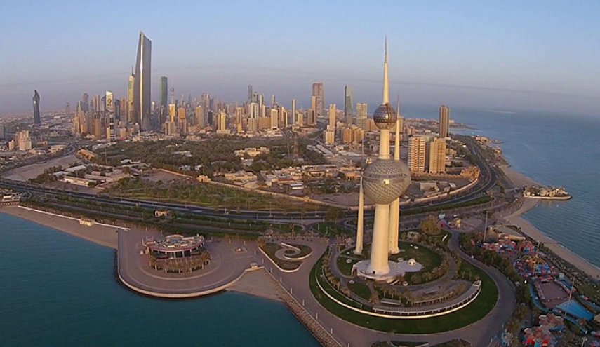 طائرة مجهولة فوق قصر أمير الكويت بارتفاع منخفض