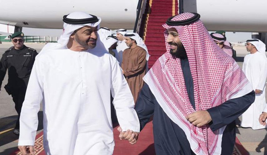 سخرية سعودية من وزير اماراتي 