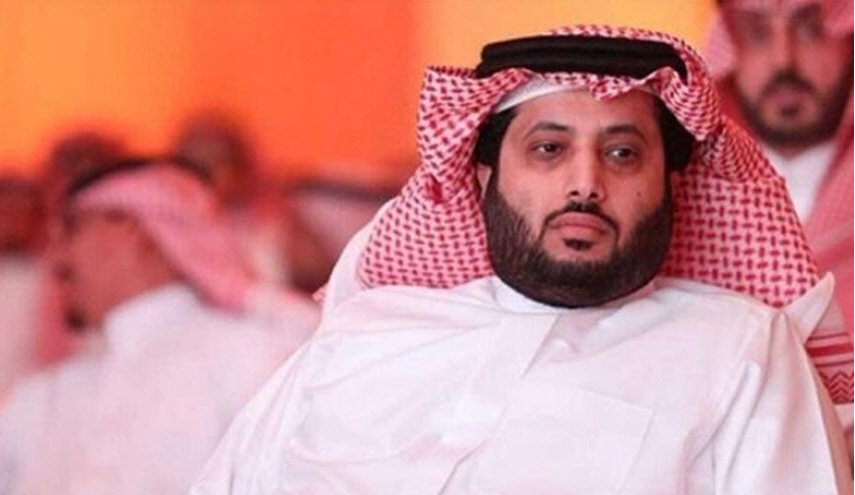تركي آل الشيخ يهاجم صحفية سعودية؟