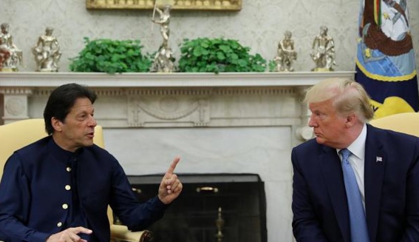 خان: ترامب وبن سلمان طلبا مني وساطة مع إيران
