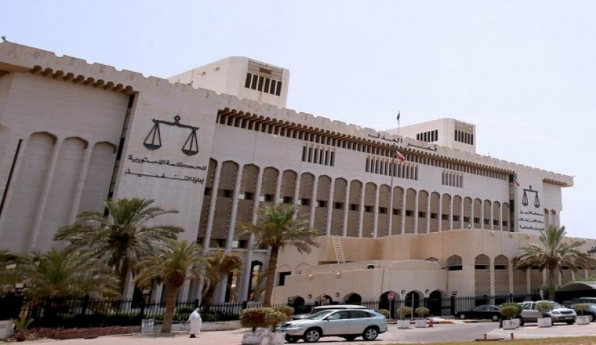 القضاء الكويتي يفرض السرية على جلسات المغرد عتيج المسيان