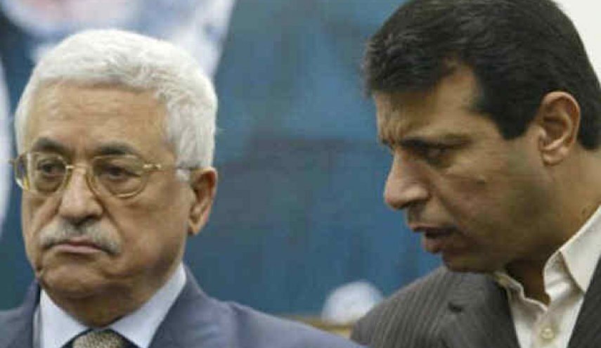 دحلان يشن هجوماً عنيفاً على عباس و يطالب برحيله