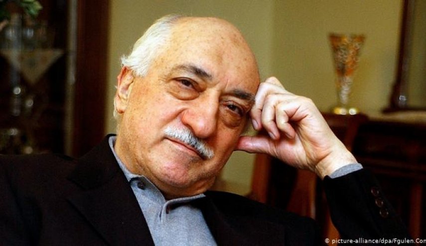 غولن:أردوغان لا يصغي إلى أحد